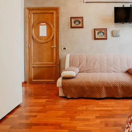Luigi Xvi Maison d'hôtes *