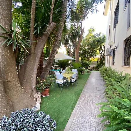 Luigi Xvi Gasthuis *