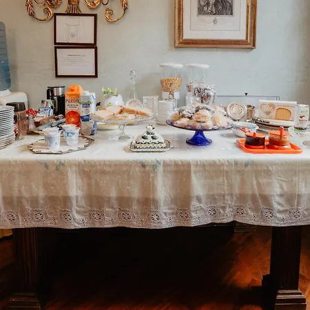 Gasthuis Luigi Xvi *