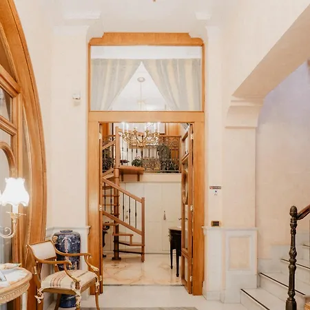 Maison d'hôtes Luigi Xvi *